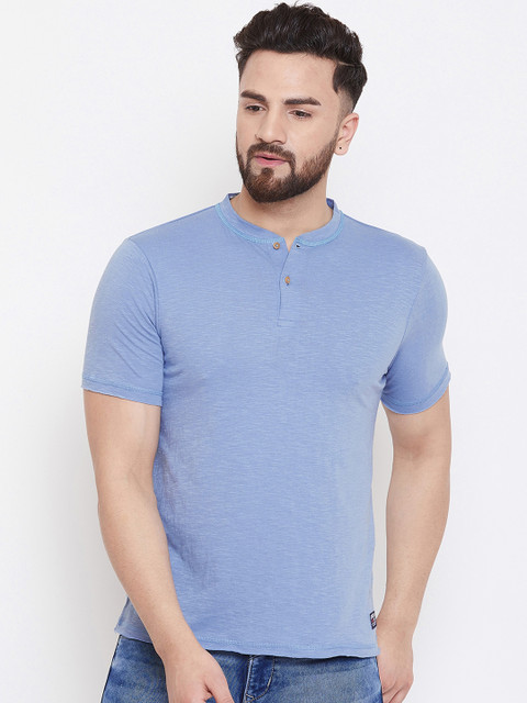 

Austin wood Men Blue Solid Mandarin Collar T-shirt