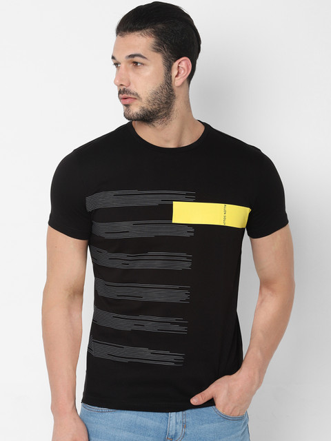 

Allen Solly Sport Men Black & Yellow Striped Round Neck T-shirt