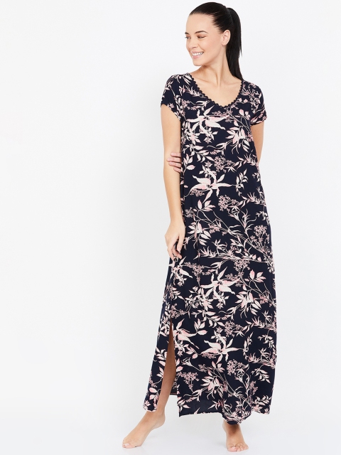 

Ginger by Lifestyle Navy Blue & White Printed Nightdress