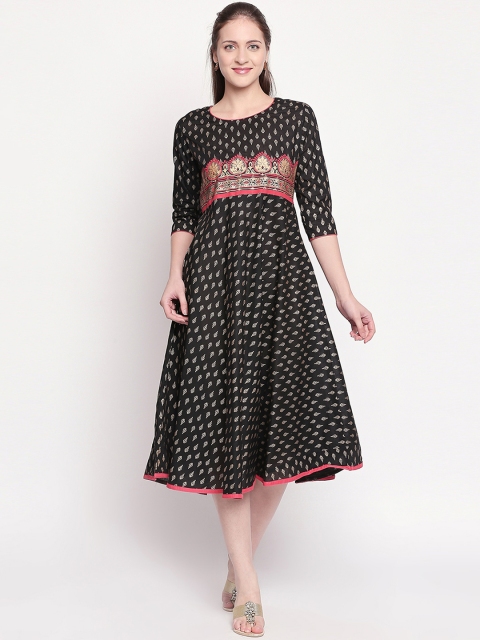 ZRI Women Black & Gold-Toned Printed Fit and Flare Dress