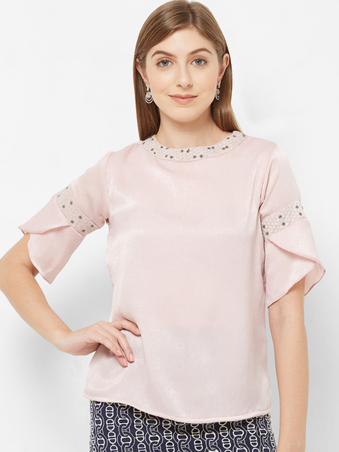 

Soie Women Pink Solid Top