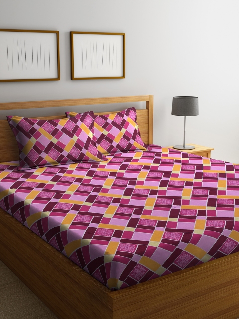 

MAFATLAL Pink & Mustard Yellow 144 TC Cotton 1 King Bedsheet with 2 Pillow Covers