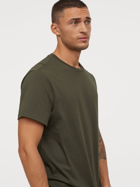 H&M Men Olive Green Solid Cotton T-shirt Regular Fit