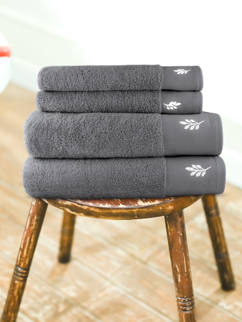 

swiss republic Set of 4 Grey Solid Rivera Leaf Collection 700 GSM Towels
