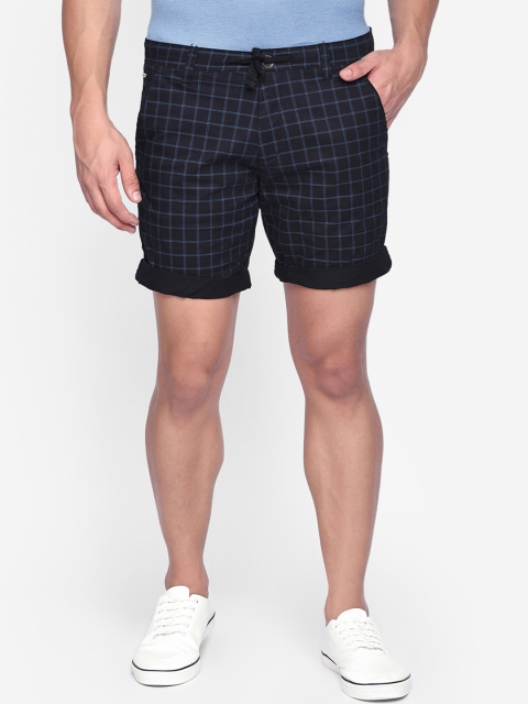 

beevee Men Black & Blue Checked Regular Fit Regular Shorts