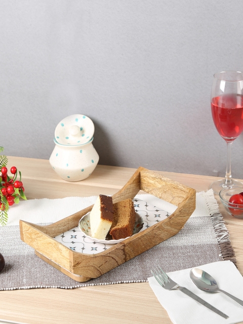 

Crayton White & Charcoal Grey Star Mango Wood Rectangular Serving Tray