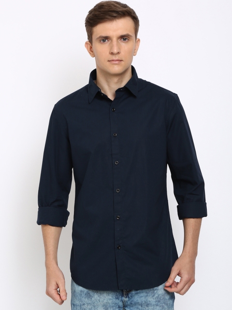 

TED HARBOR Men Navy Blue Slim Fit Solid Casual Shirt