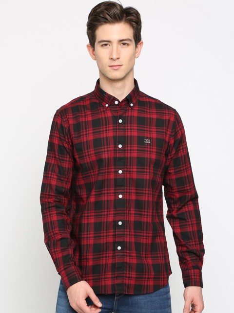 

TED HARBOR Men Red & Black Slim Fit Checked Casual Shirt