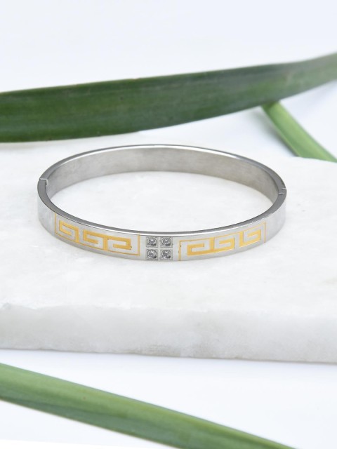 Tistabene Men Silver-Plated & Gold-Toned Textured Stone Studded Bracelet