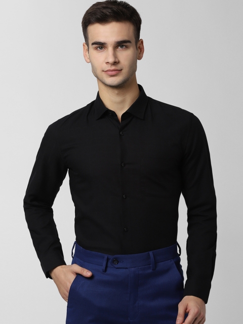 

Peter England Men Black Slim Fit Solid Formal Shirt