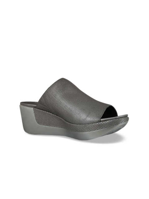 

Kenneth Cole Women Grey Solid Leather Wedges