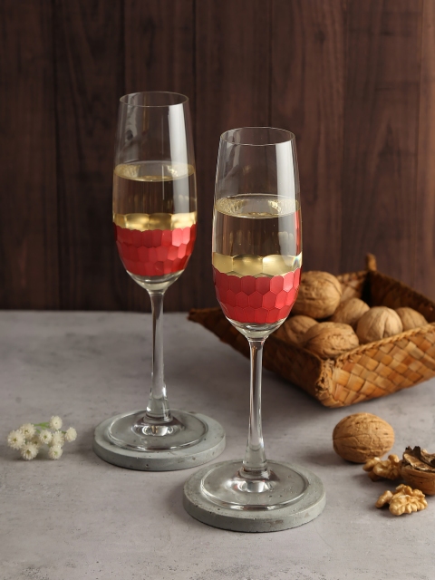 

India Circus by Krsnaa Mehta Set Of 2 Transparent & Pink Honeycomb Champagne Glasses
