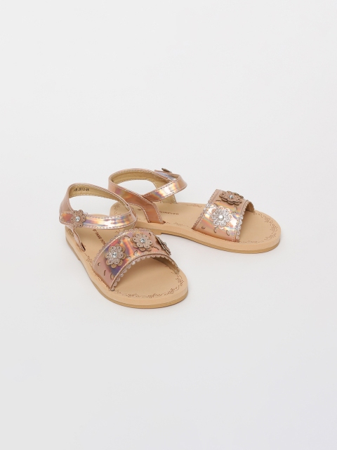 

Fame Forever by Lifestyle Girls Gold-Toned Embellished Open Toe Flats