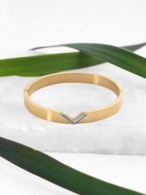 

Tistabene Men Alloy Gold-Plated Cuff Bracelet