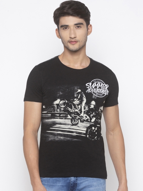 

Globus Men Black Printed Round Neck Slim Fit T-shirt