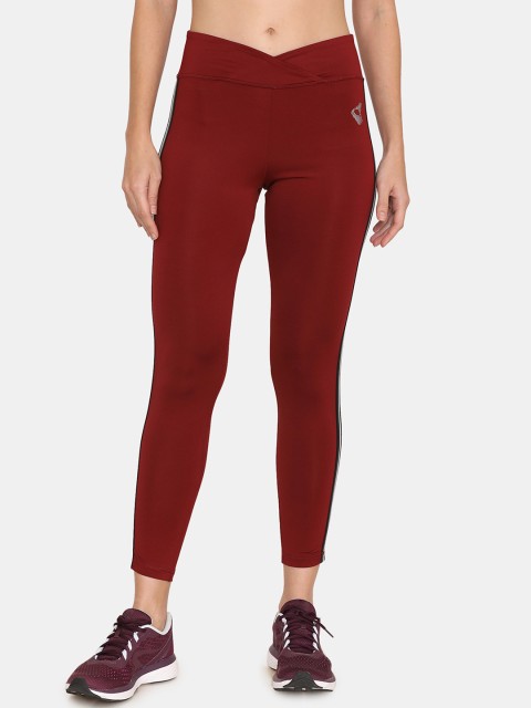 

Zelocity by Zivame Women Maroon Solid Moisture-Wick Cropped Tights