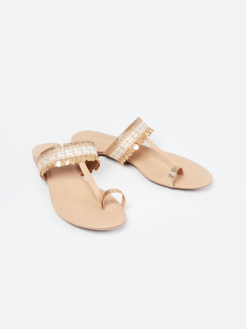 

Melange by Lifestyle Women Gold-Toned & Off-White Embroidered One Toe Flats