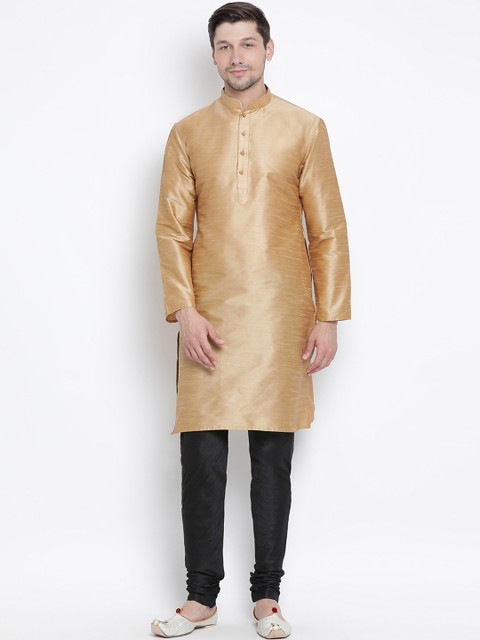 

VASTRAMAY Men Gold-Toned & Black Solid Kurta with Pyjamas