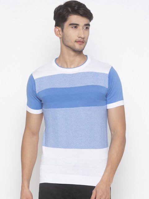 

Globus Men Blue Colourblocked Round Neck T-shirt
