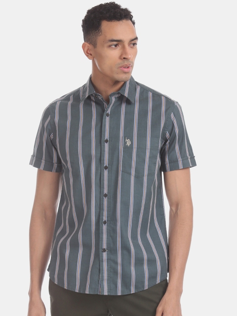

U.S. Polo Assn. Men Green & Off-White Regular Fit Striped Casual Shirt