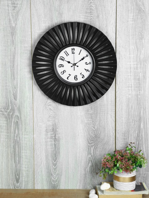 

House Of Accessories Black Round Solid 40 cm Analogue Wall Clock