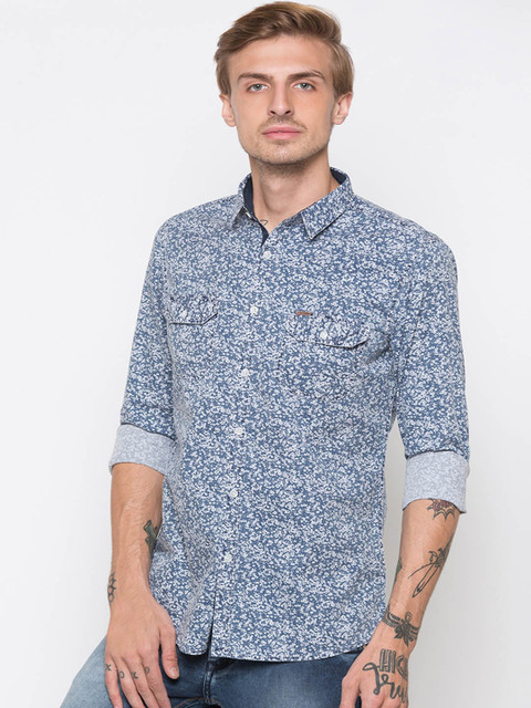 

Globus Men Blue & White Regular Fit Printed Casual Shirt
