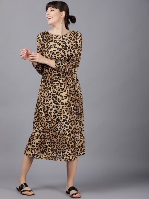 

Tokyo Talkies Women Beige & Brown Cheetah Printed Fit and Flare Dress