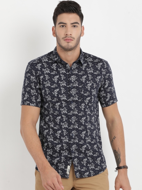 

t-base Men Navy Blue & White Regular Fit Printed Casual Shirt