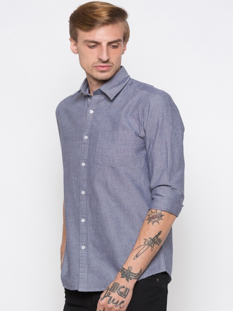

Globus Men Blue Regular Fit Solid Casual Shirt
