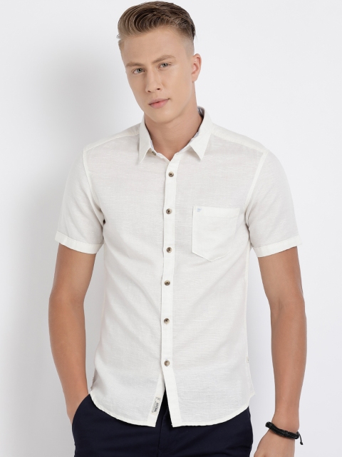 

t-base Men White Regular Fit Solid Casual Shirt