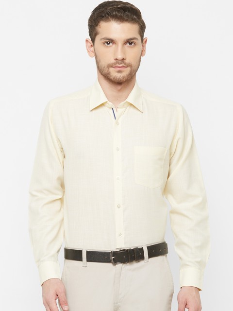 

EQUINOX Men Yellow Regular Fit Solid Formal Shirt