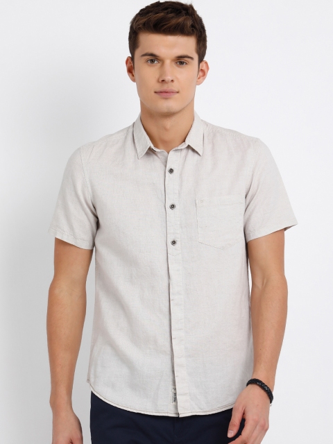 

t-base Men Off-White Regular Fit Solid Casual Shirt