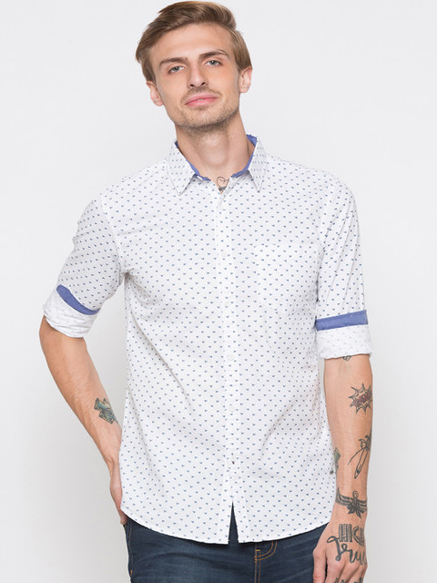 

Globus Men White & Blue Regular Fit Printed Casual Shirt