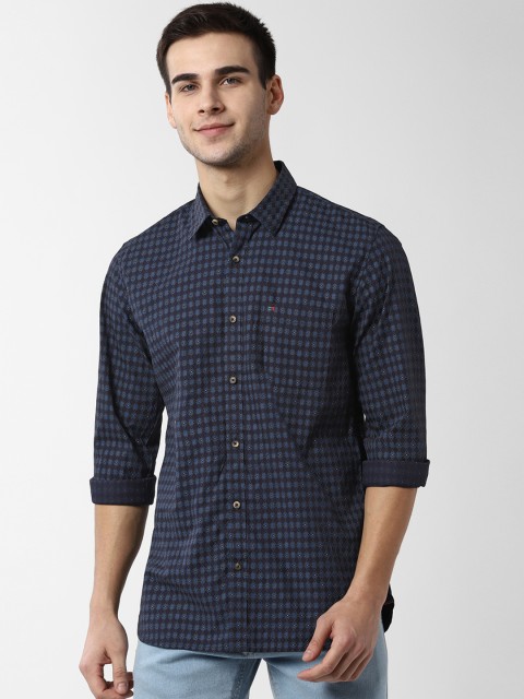 

Peter England Casuals Men Navy Blue Slim Fit Printed Casual Shirt