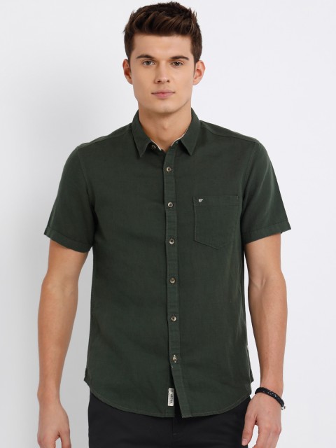 

t-base Men Olive Green Regular Fit Solid Casual Shirt