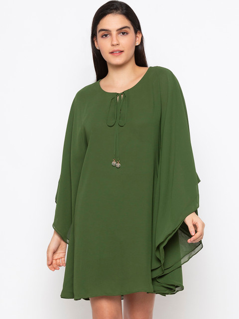 

Iti Women Green Solid A-Line Dress