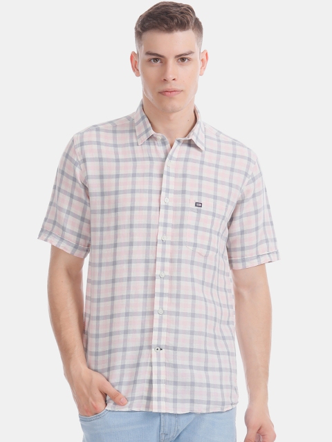 

Arrow Sport Men Pink & White Regular Fit Checked Casual Shirt