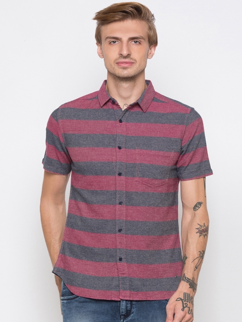 

Globus Men Pink & Grey Regular Fit Striped Casual Shirt