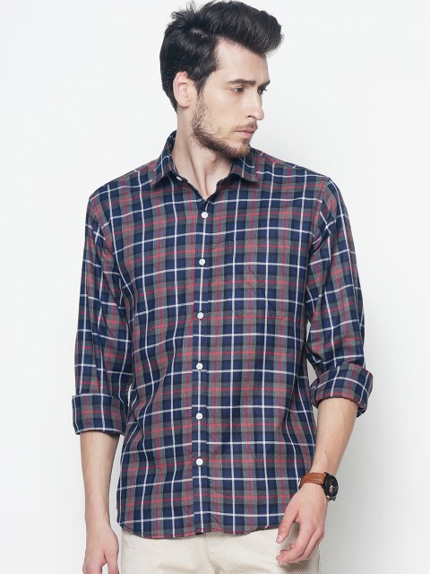 

Balista Men Navy Blue & Grey Regular Fit Checked Casual Shirt