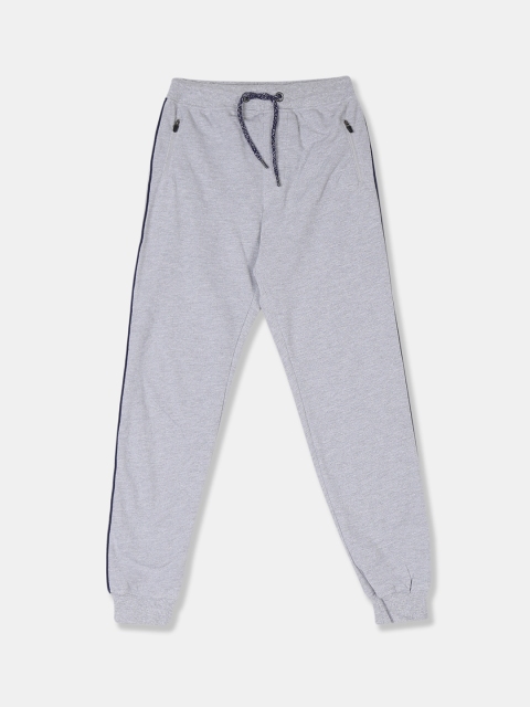 

Cherokee Boys Grey Solid Knitted Joggers
