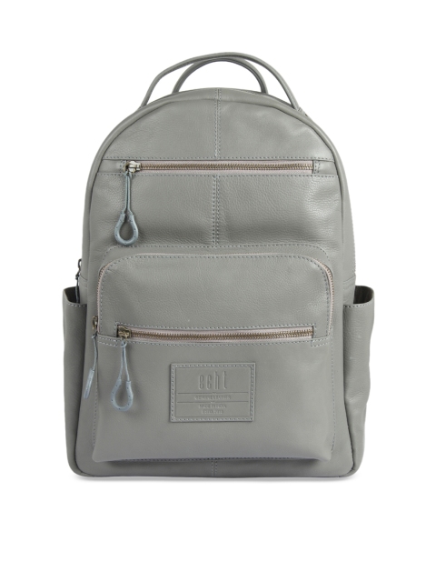 

echt Men Grey Solid Backpack