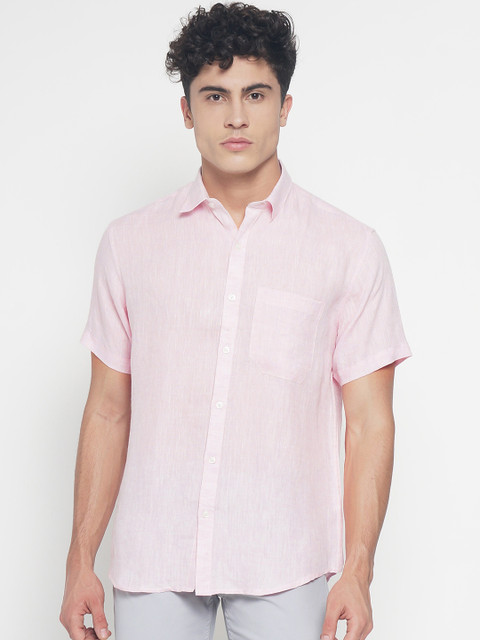 

Balista Men Pink Regular Fit Solid Casual Shirt