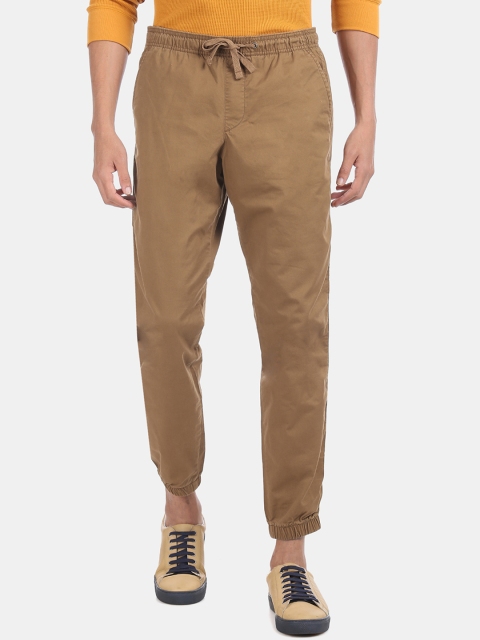 

GAP Men Brown Regular Fit Solid Joggers
