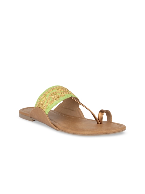 

SOLES Women Green Solid One Toe Flats