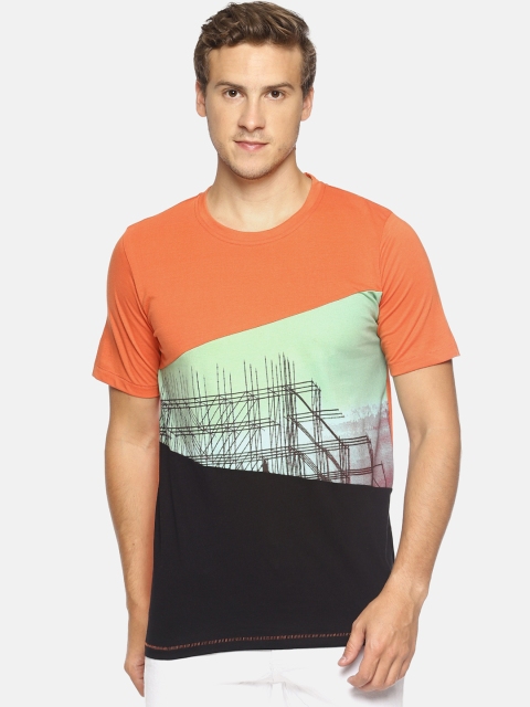 

IMPACKT Men Orange & Black Colourblocked Round Neck T-shirt