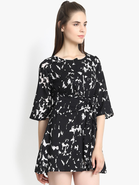 

yelloe Women Black Printed Fit and Flare Dress