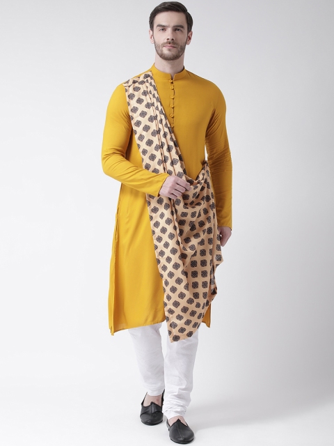 

DEYANN Men Yellow & White Printed Drape Kurta with Churidar