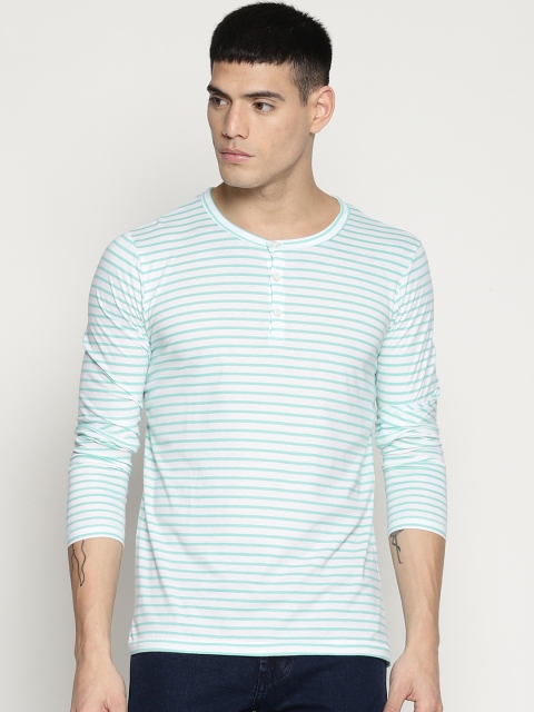 

IMPACKT Men White & Green Striped Round Neck T-shirt