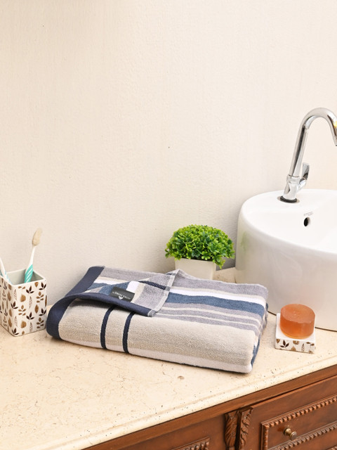 

Avira Home Unisex Blue & Beige Striped 550 GSM Bath Towel