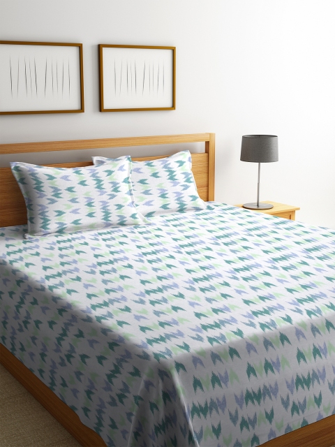 

Soumya White & Teal Green Geometric Printed Double Bed Cover With 2 Pillow Covers